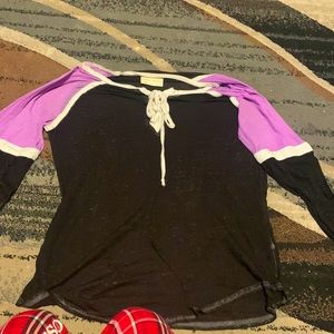 Medium Long sleeve black and violet purple shirt